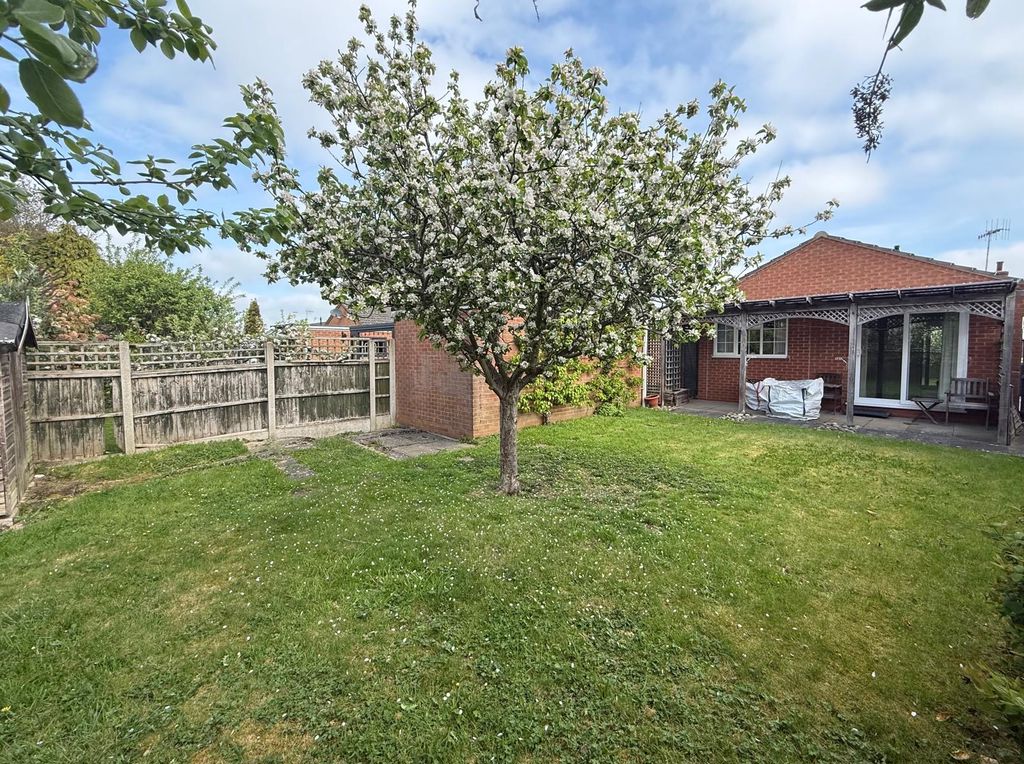 Hoylake Avenue